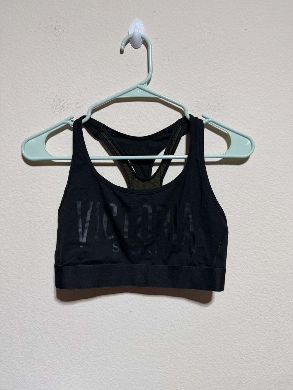 Victoria Sport Racerback Sport Bra Black Size S/P/CH